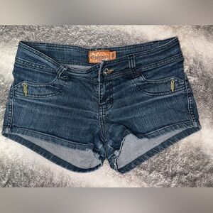 Indigo Blue Women's mini low rise vintage shorts